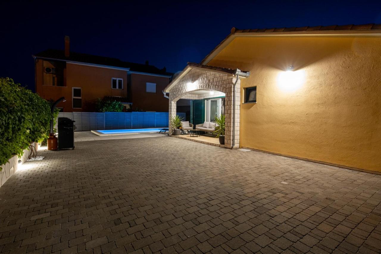 Villa A&A บีโอกราดนาโมรู ภายนอก รูปภาพ